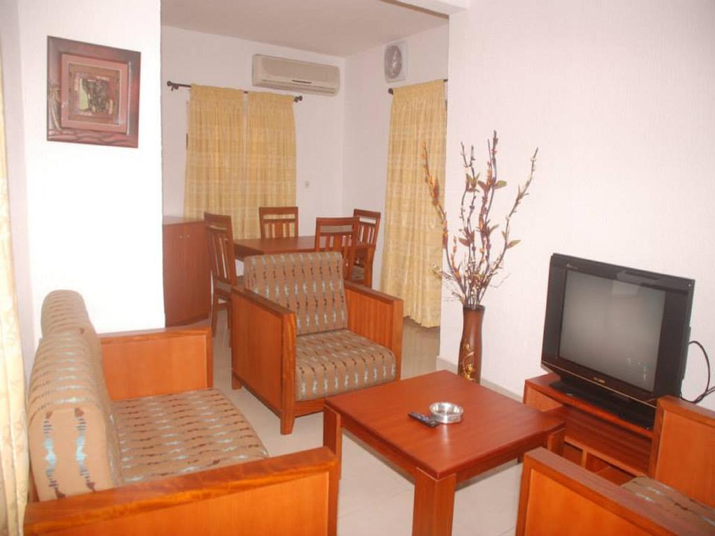 Paradise Hotel Lome Phòng bức ảnh