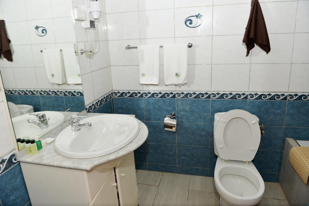 Paradise Hotel Lome Ngoại thất bức ảnh